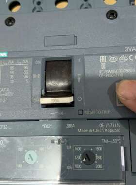 {议价}3VA1220-5EF32-0AA0断路器3VA1