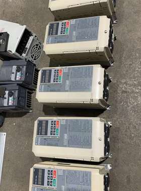 {议价}安川E1000变频器5.5KW，EB4A0011FAA，实物