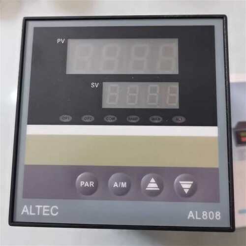 {议价}全新AL808温控器，输入PT100，输出4-20mA，