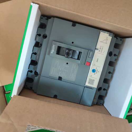 {议价}施耐德CVS250F塑壳断路器 4P250A。拆除漏