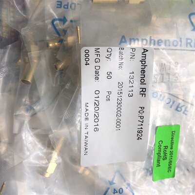 {议价}Anphenol RF 132113，焊接型SMA接头，全新