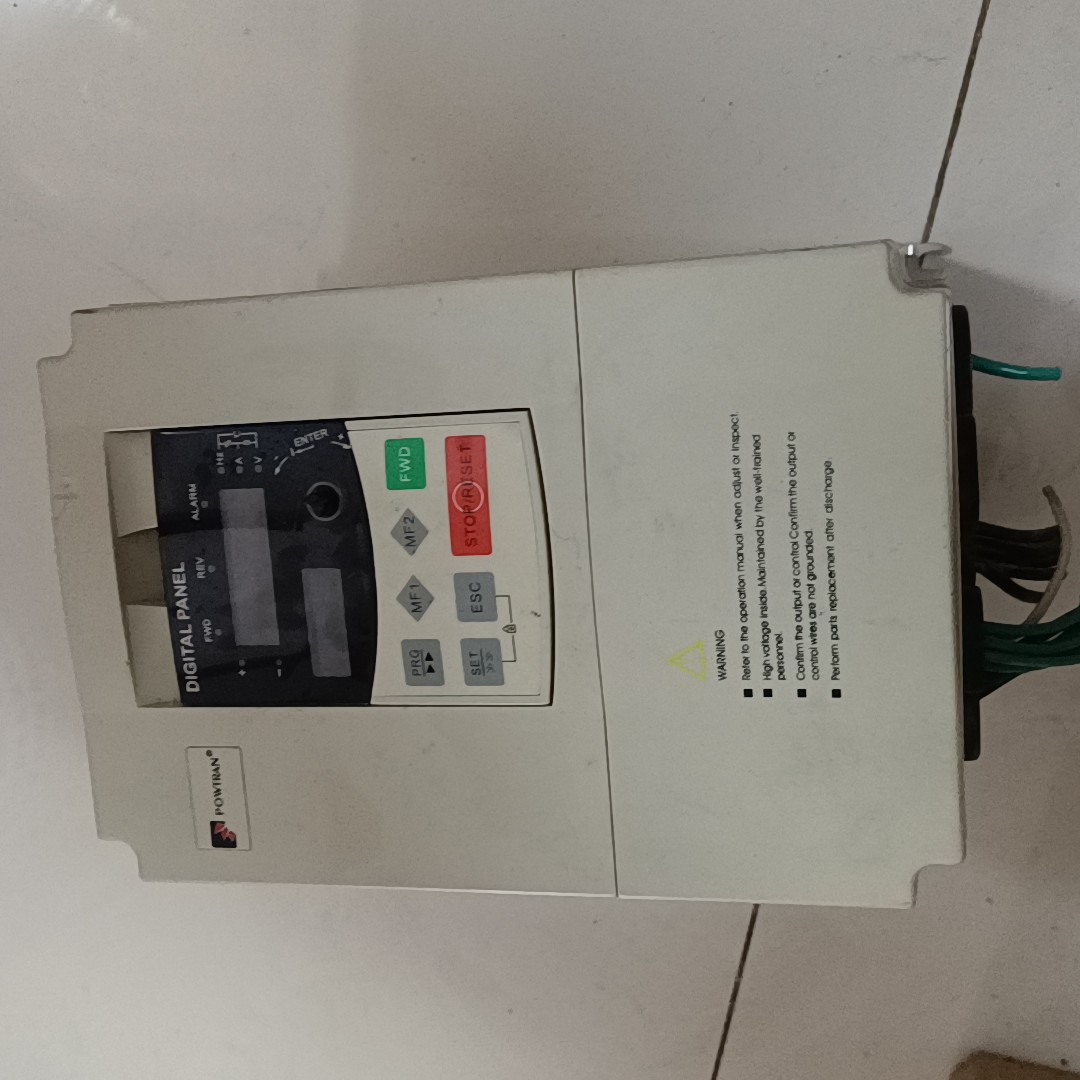 议价普传变频器PI8100a  4KW  380V