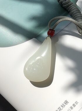 天然新疆和田老熟小籽料随形佛公吊坠挂件一级白羊脂超润美玉石