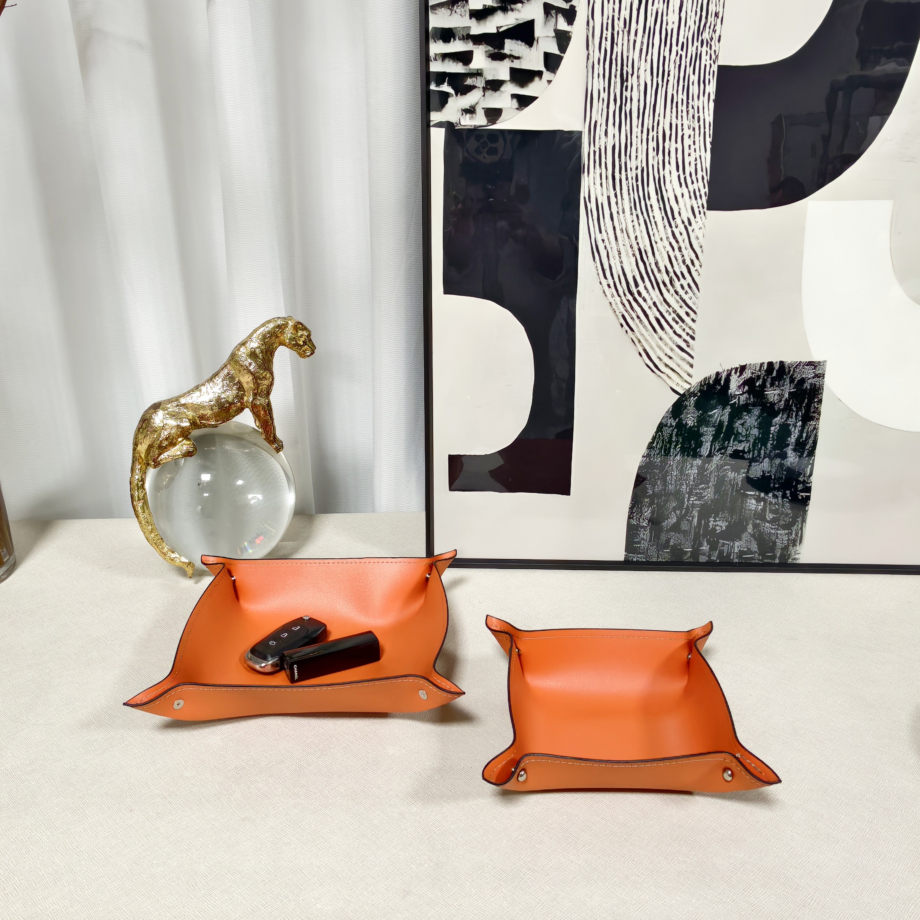 皮质收纳托盘家用玄关钥匙茶几装饰桌面杂物整理盒轻奢摆件零食盘