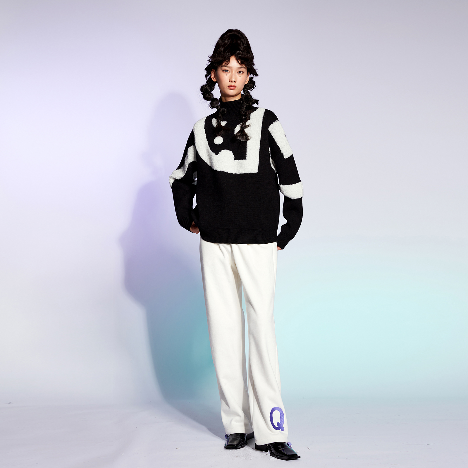 sungdo gin2021a/w设计师白色紫q字母刺绣绒底休闲长裤