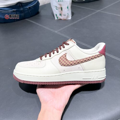 Nike耐克男鞋2026年冬季AF1空军一号复古休闲运动板鞋 IZ6173-222