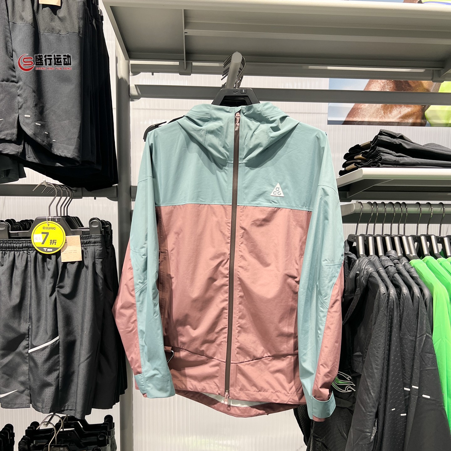 Nike耐克男装2026年秋新款户外越野防风防水夹克冲锋衣HJ2688-382