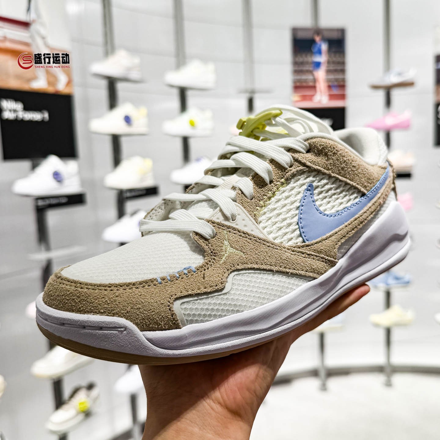 Nike耐克大童2026秋季日常百搭网眼透气缓震运动休闲鞋IW2018-141