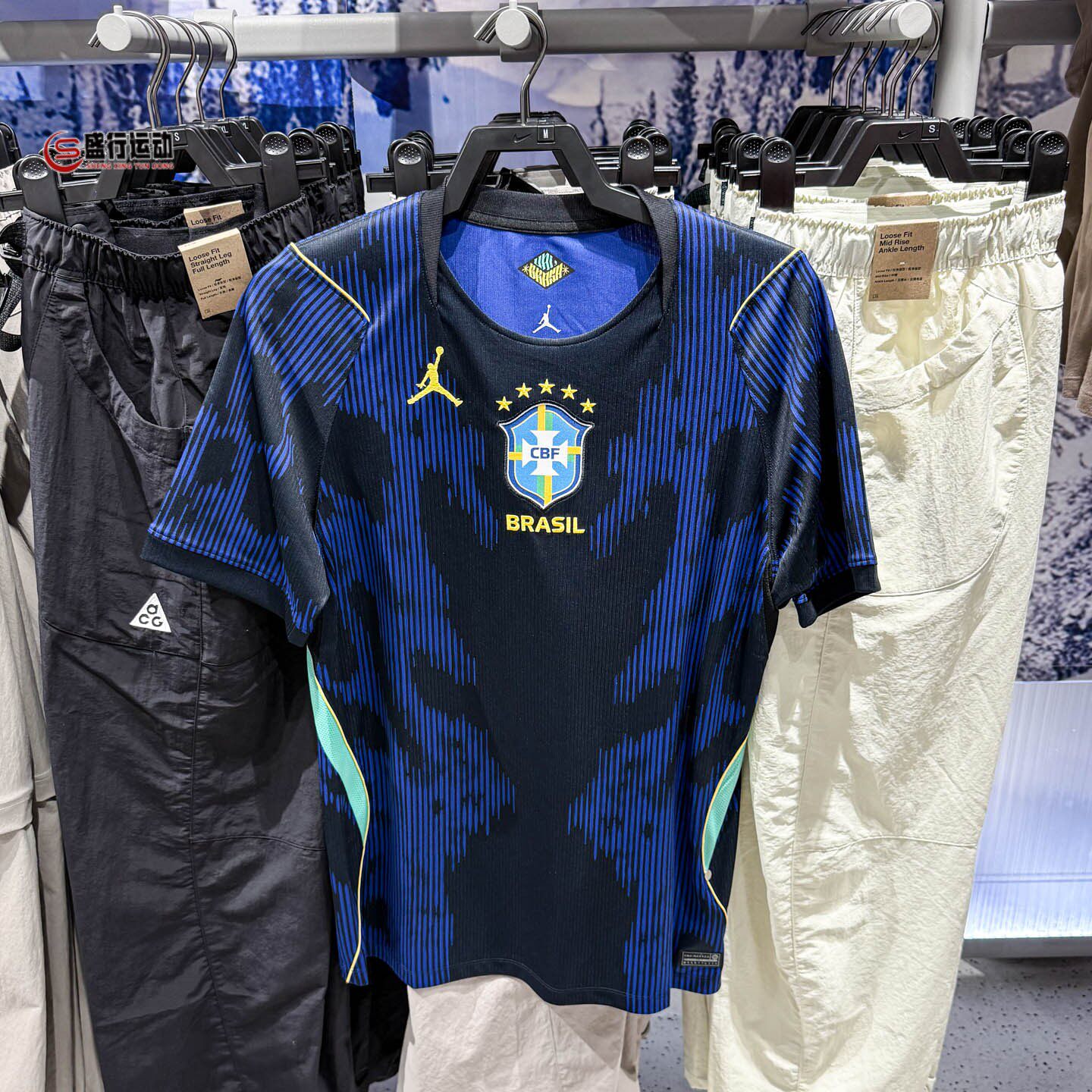 Nike耐克男装2026赛季巴西国家队客场球迷速干足球球衣IU1072-417