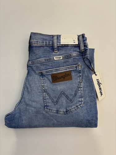 Wrangler蓝色水洗宽松锥形牛仔裤