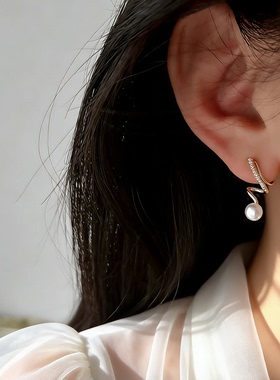 精致百搭S形小珍珠无耳洞耳夹女精致高级感轻奢无痛耳饰2026年新