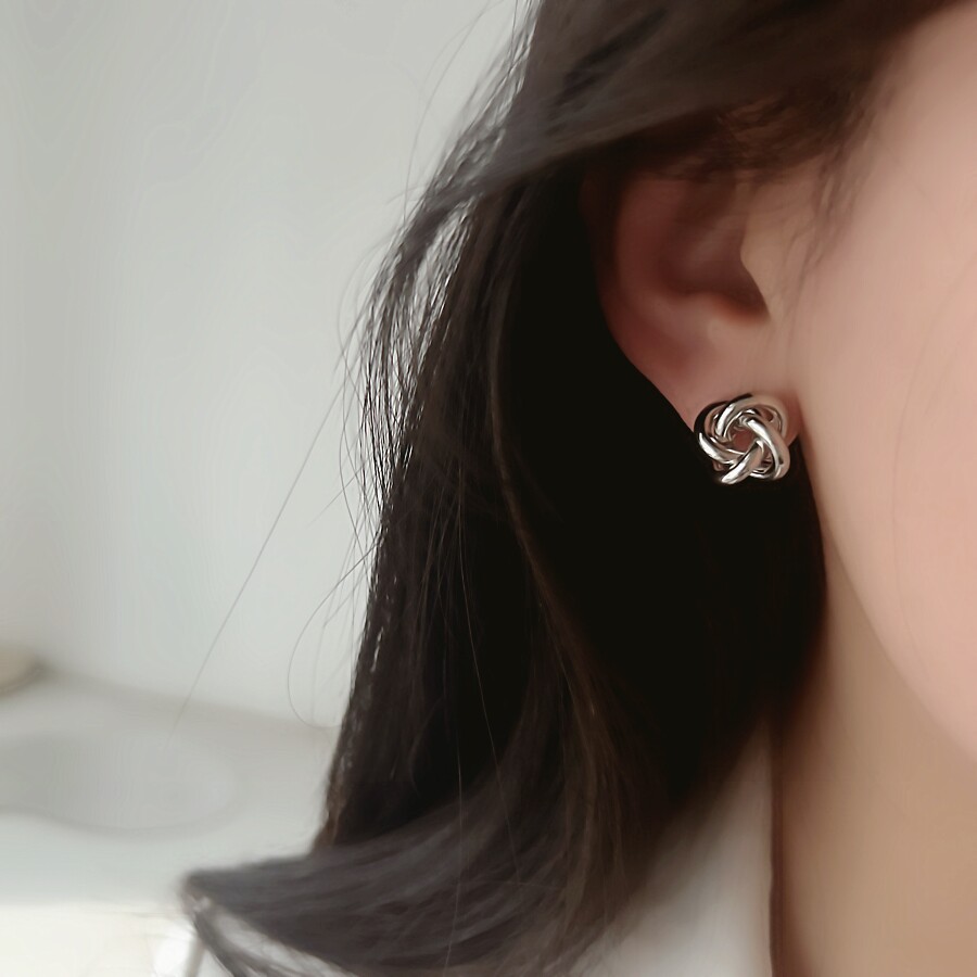 精致缠绕无痛无耳洞蚊香盘耳夹女百搭气质麻花高级感简约耳饰新品