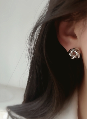 精致缠绕无痛无耳洞蚊香盘耳夹女百搭气质麻花高级感简约耳饰新品