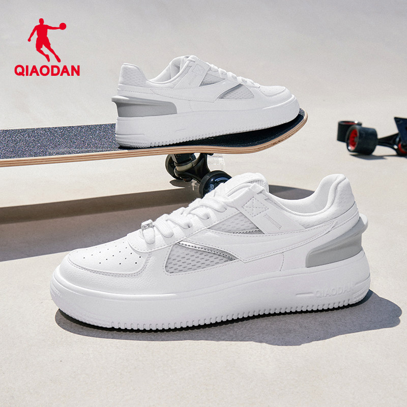 乔丹夏季新品网面透气男运动板鞋2026百搭休闲鞋男白色学生滑板鞋