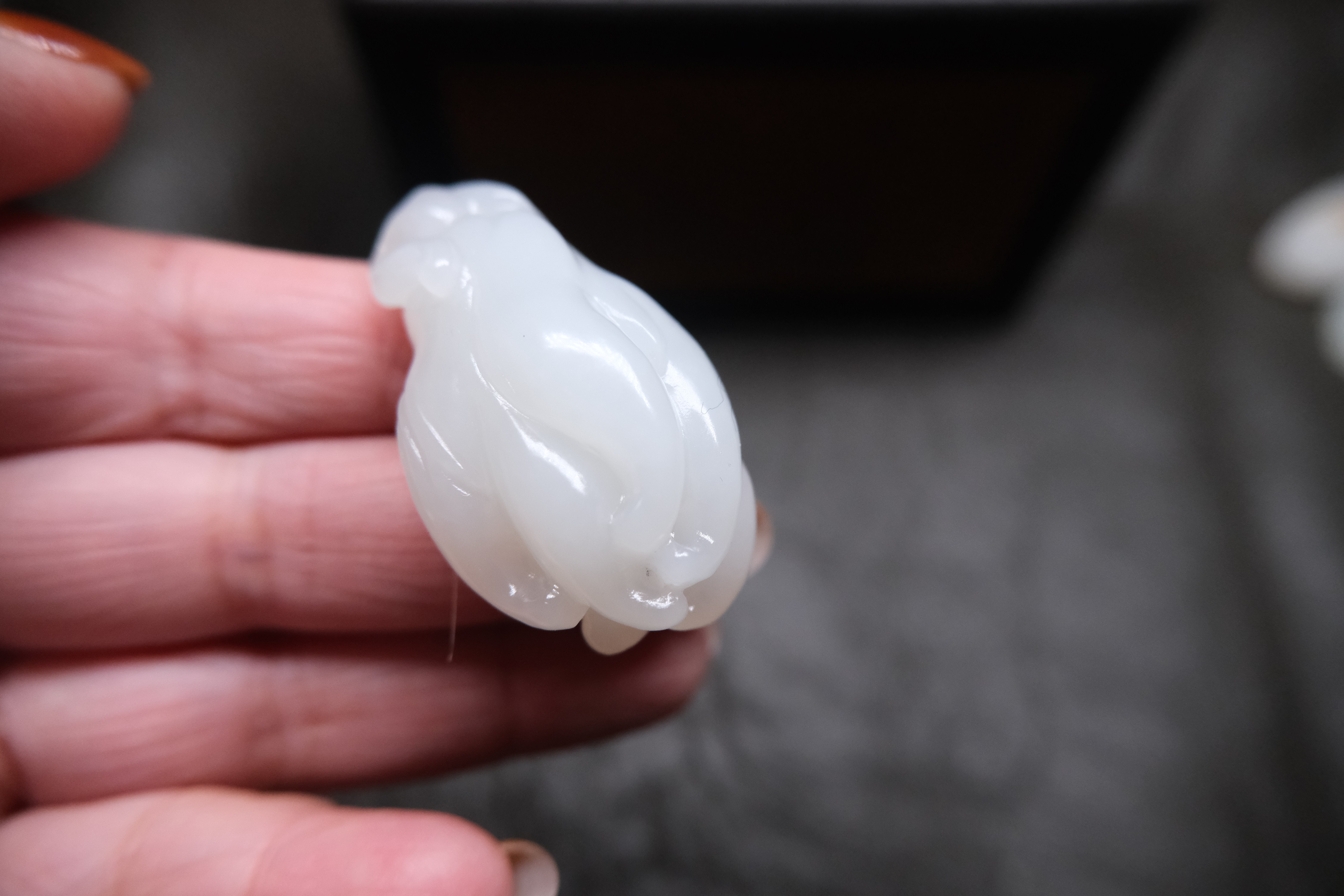 精品天然和田玉白玉佛手瓜款吊坠款