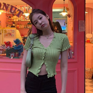 Storets代购Willow Ruffle Trim Cropped Cardigan金智妮同款开衫