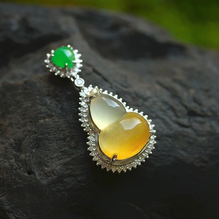 冰玻璃种鸡油黄翡翠葫芦吊坠缅甸玉石挂件18K金钻天然A货证书0885