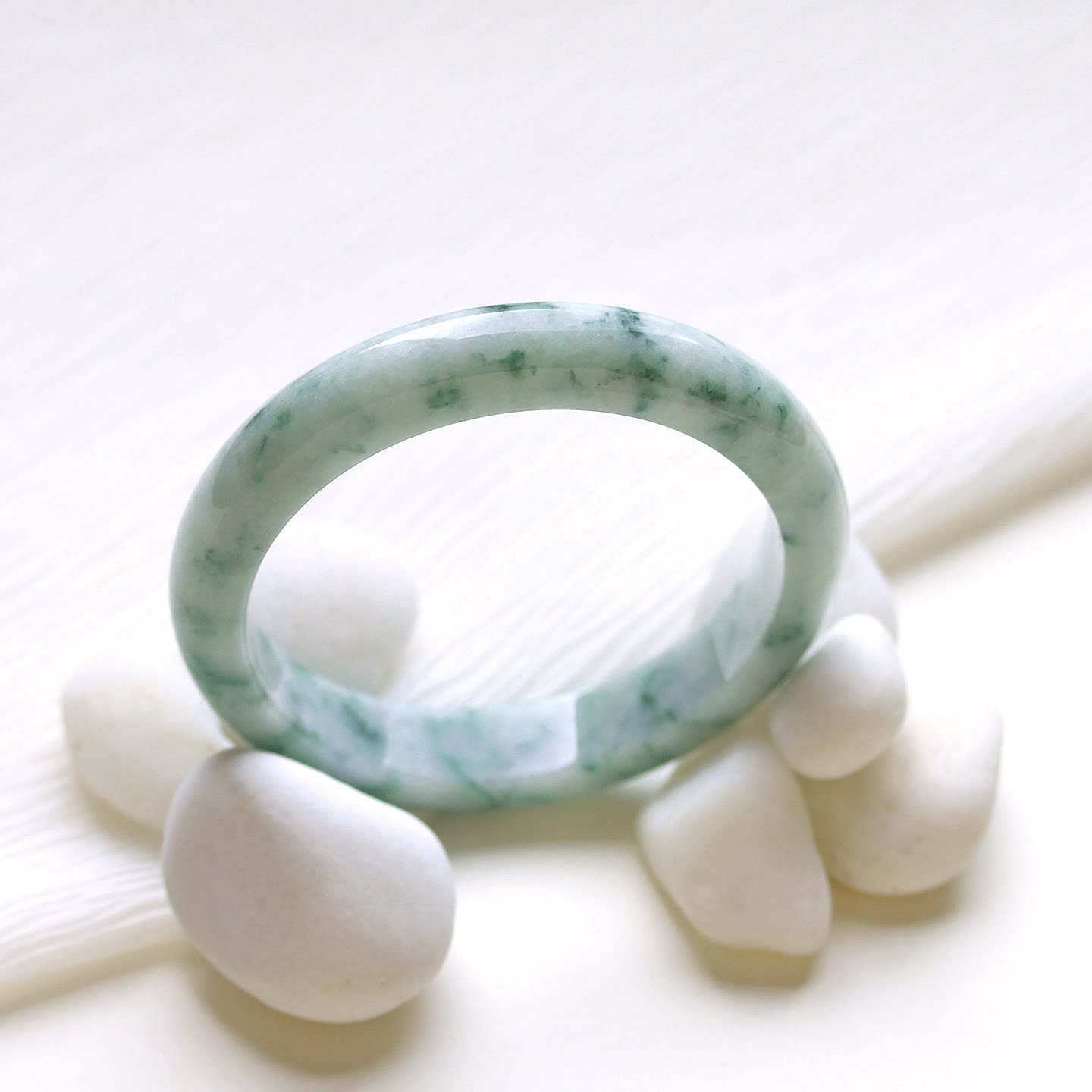 天然飘绿花翡翠a货手镯缅甸玉石圆圈镯子内径58mm 云南瑞丽 0208