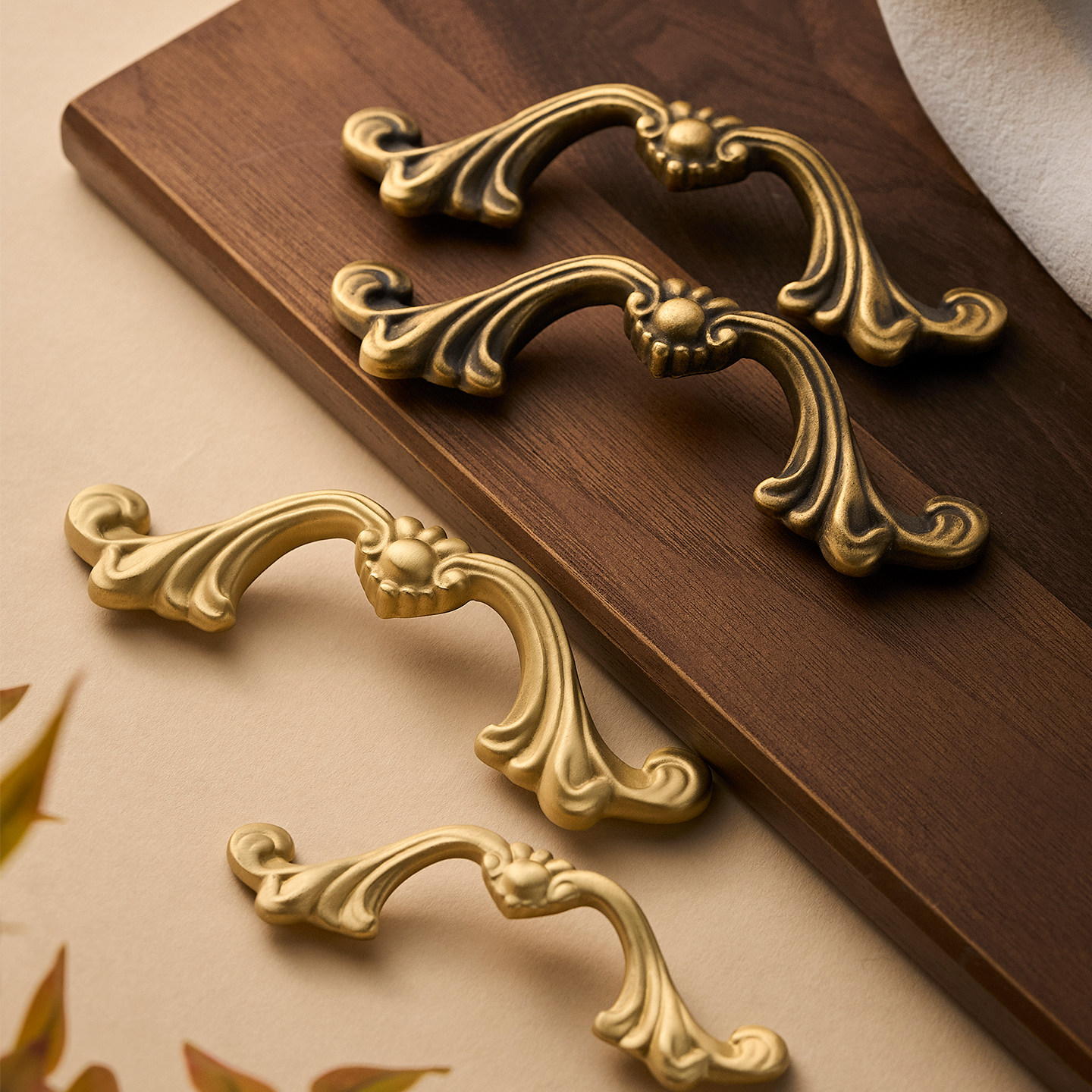 屿铜法式黄铜柜门抽屉拉手把手