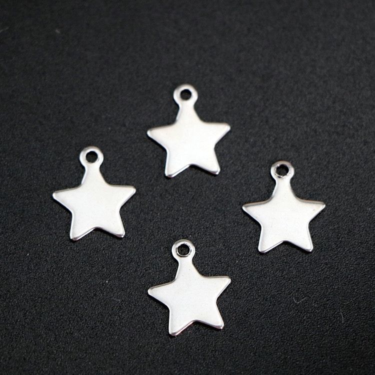 亚马逊新品不锈钢星星配件光面迷你五角星吊坠手链DIY饰品配件