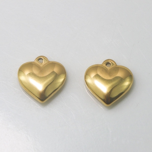 跨境不锈钢配饰 欧美热销金色爱心钛钢项链手链吊坠 金属材料挂件