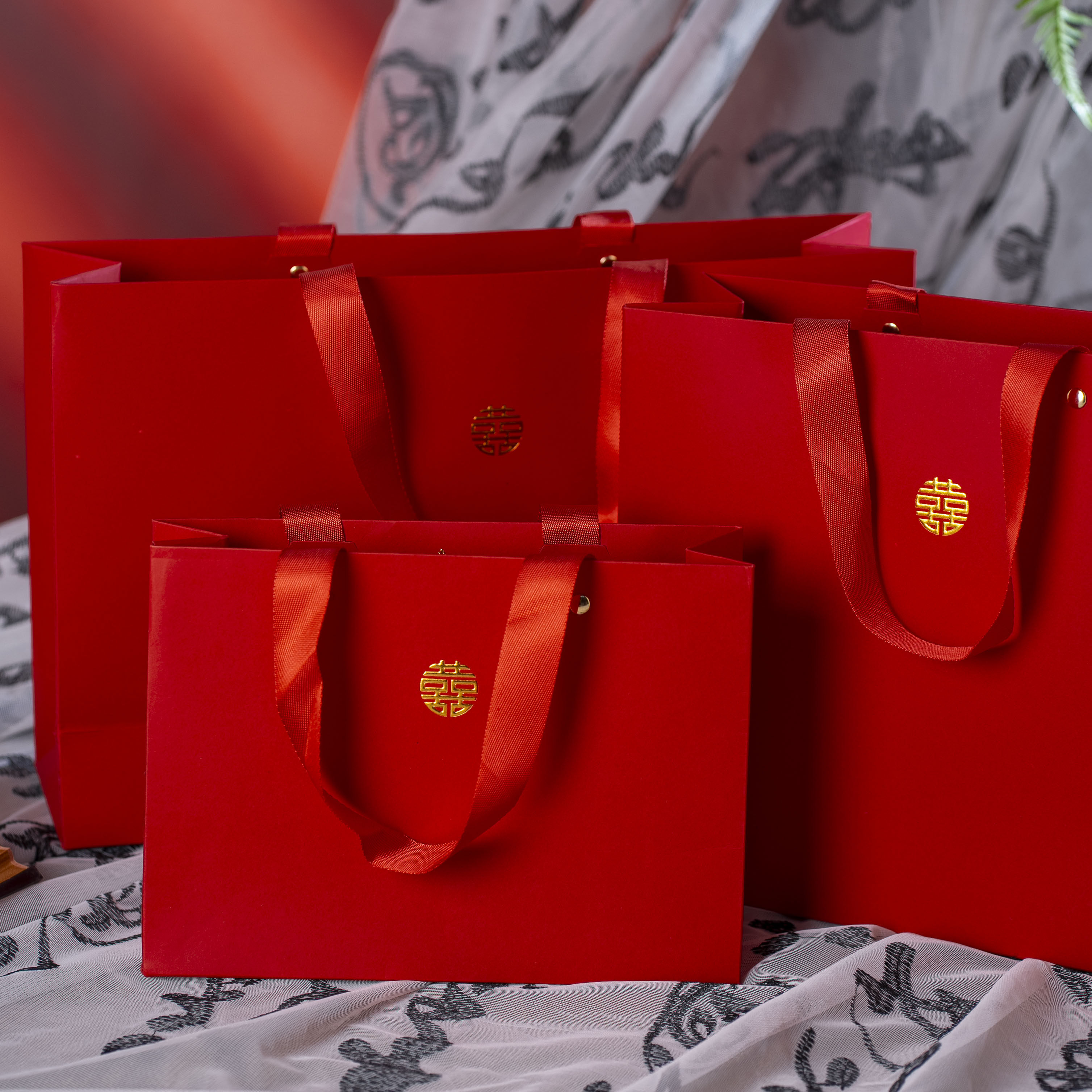 大红色手提袋加厚高档特种纸礼品袋结婚订婚礼物包装袋可定制LOGO