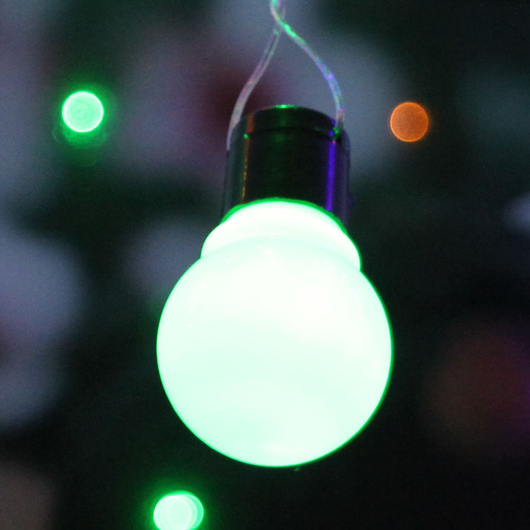 Holiday lights window decoration wedding supplies decorative outdoor patio lights flash bulbs LED icicle lights string lights