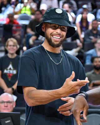 短袖T恤青年好看衣服潮