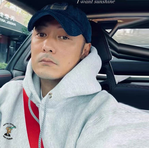 休闲好看潮连帽卫衣衣服