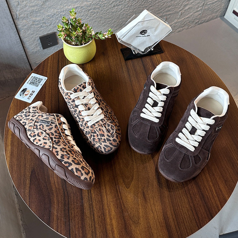 工厂尾货断码清仓真皮德训鞋女2025冬新款平底休闲小白鞋复古百搭,女鞋,时尚休闲鞋,淘宝优惠券,粉丝福利购,淘宝优惠卷