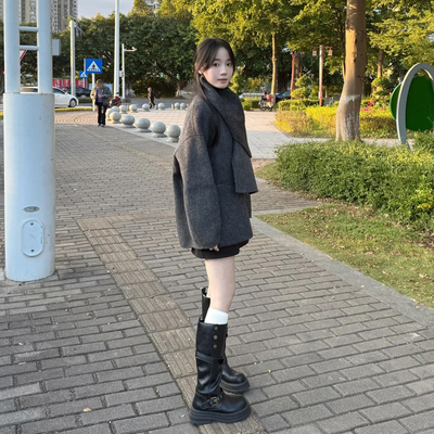 韩系灰色中长款毛呢外套