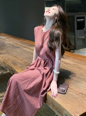 红色格纹无袖背心连衣裙女夏季新款小众设计感高腰显瘦气质长裙