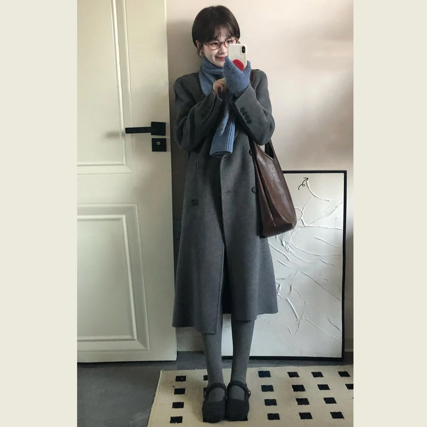 灰色翻领双排扣毛呢外套