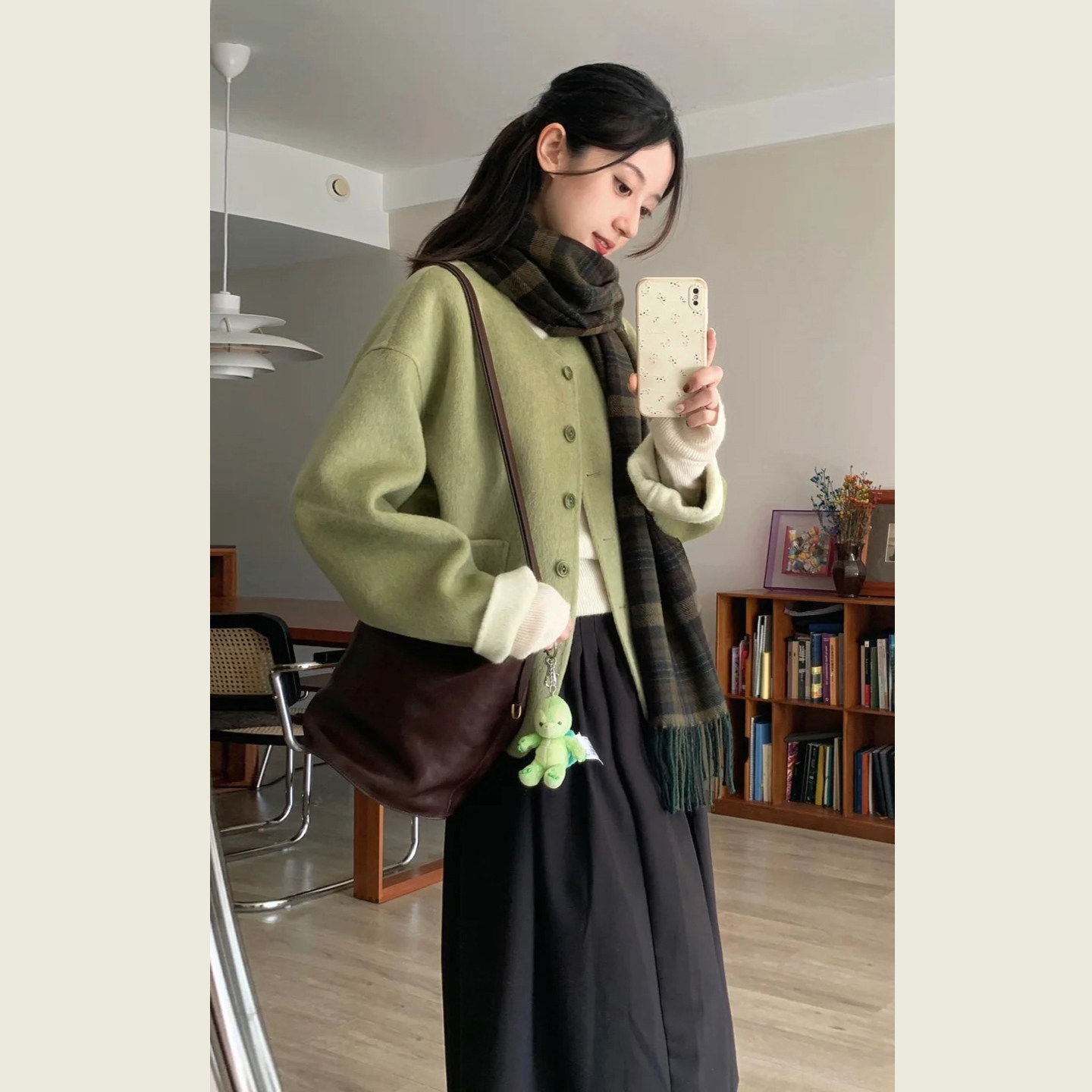 韩系复古绿色宽松休闲毛呢大衣