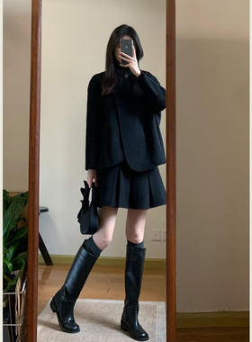 韩系赫本风黑色毛呢套装女冬季斜门襟立领外套百褶半身裙两件套