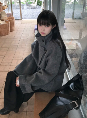 韩系灰色系带显瘦呢子大衣女秋冬季小个子廓形立领短款毛呢外套