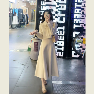 法式名媛小香毛呢套装女秋冬季白色短款毛呢外套高腰半身裙两件套