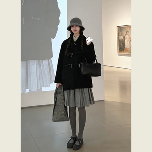 韩系黑色翻领牛角扣毛呢外套女秋冬季慵懒松弛感显瘦百搭呢子大衣