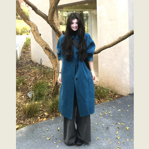 韩系复古蓝色翻领毛呢外套