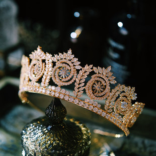 奢华大气复古高级感皇冠新娘主婚纱头饰2025新款走秀选美颁奖王冠