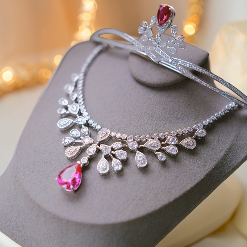 法式公主复古轻奢高级感粉色皇冠头饰新娘主婚纱晚礼服项链套装女