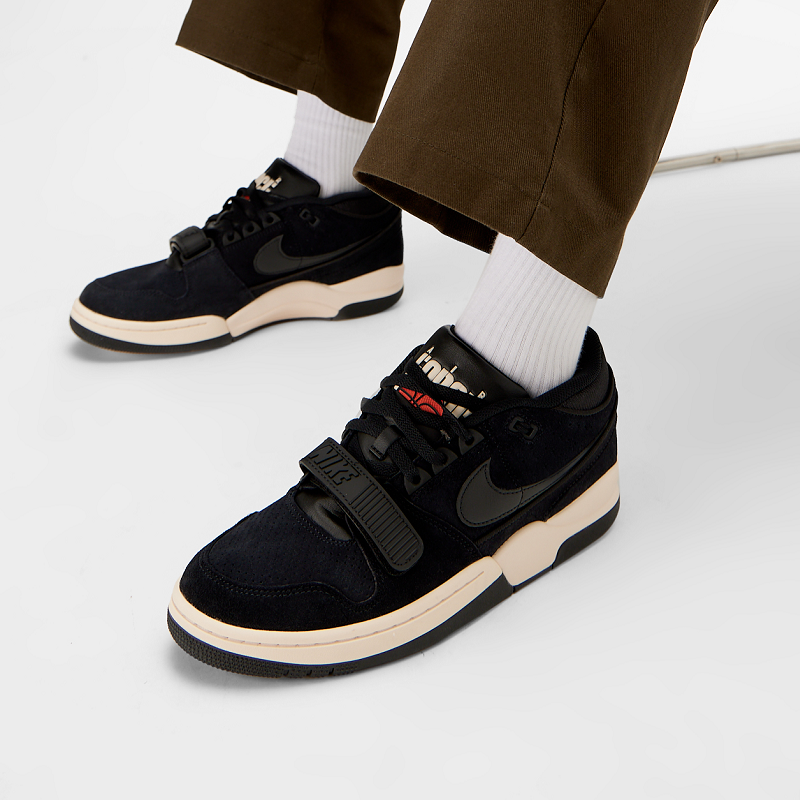 耐克防水男子系带休闲板鞋