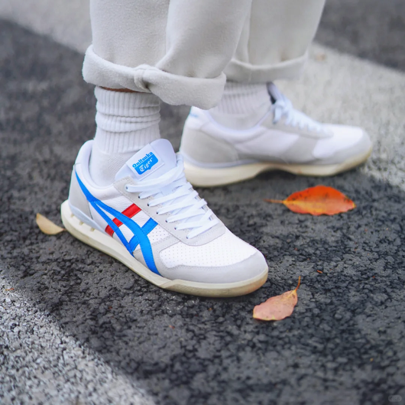 鬼塚虎轻便缓震女子系带休闲鞋