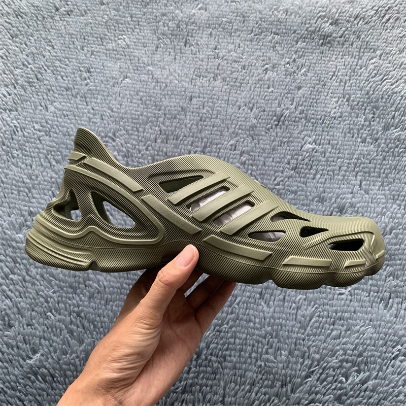 阿迪达斯洞洞凉鞋轻便缓震休闲
