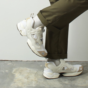 锐步 复古运动休闲增高老爹鞋 INSTAPUMP 女子经典 FURY Reebok