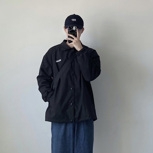 whichone基础字母印花夹克外套