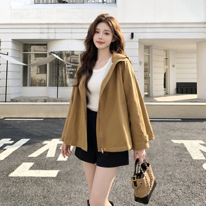 韩系设计感连帽风衣女短款宽松休闲外套小个子秋季穿搭图片