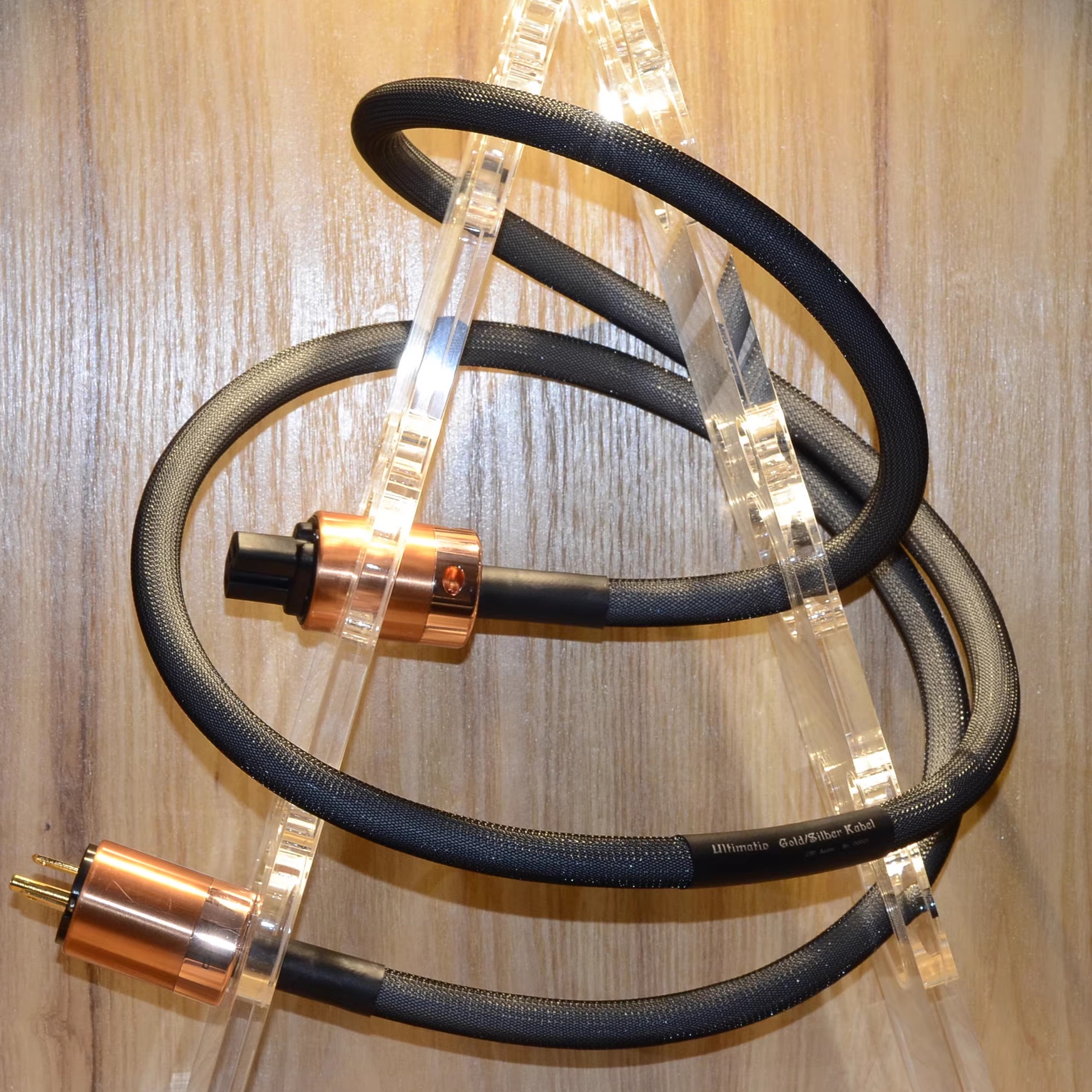 巅峰单晶纯银CM电源线