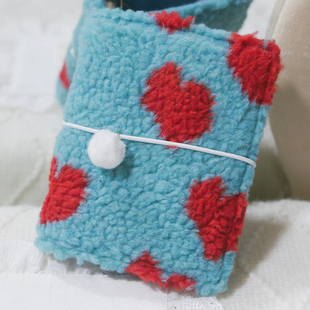 躲在耳里|限量毛呢|毛茸茸爱心雾霾蓝清新俏皮糖果活页手帐本m5a7