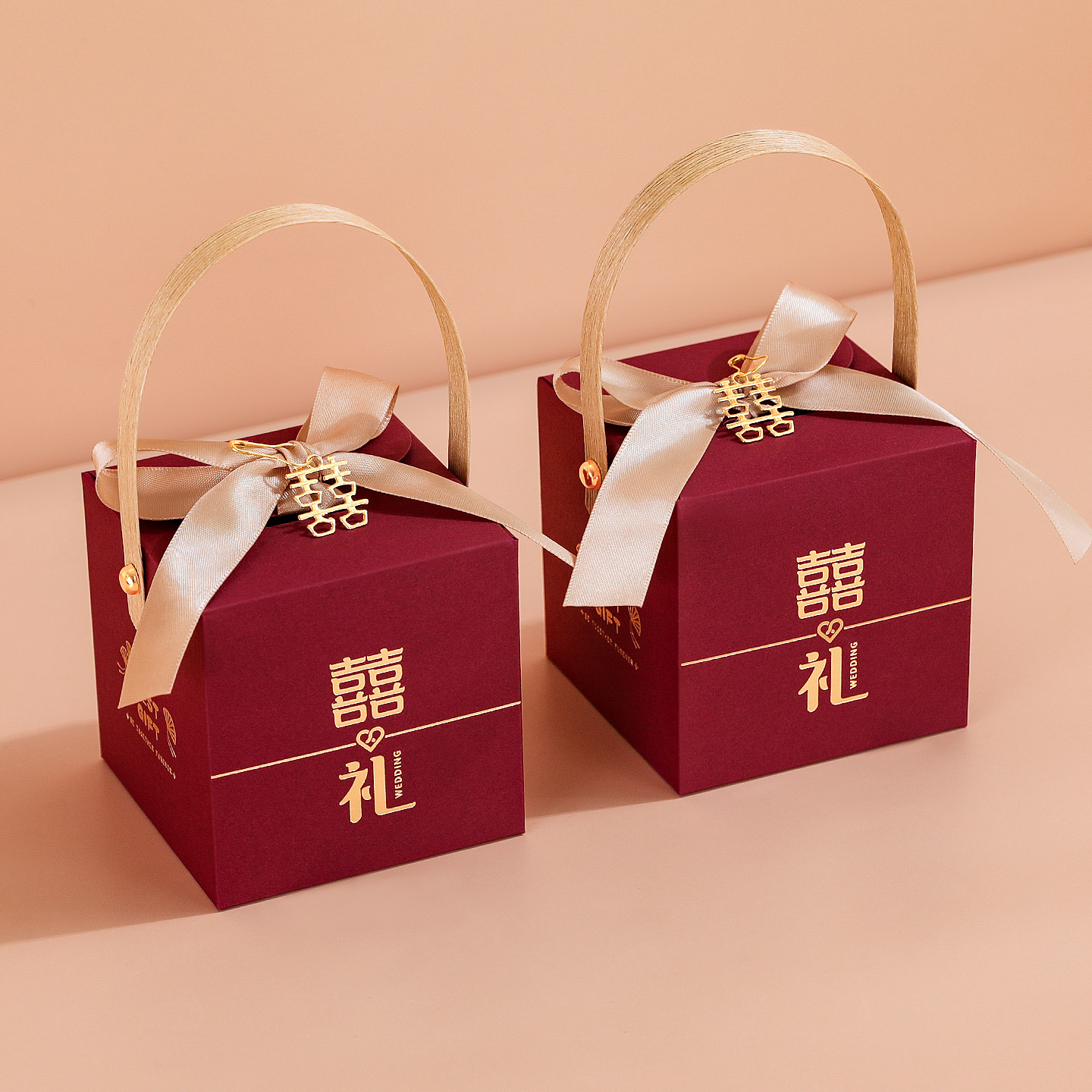 喜糖盒子2025新款结婚糖果礼盒空盒子婚礼订婚伴手礼高级感回礼盒